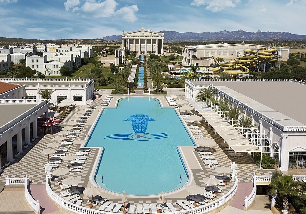 kaya artemis resort & casino