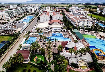 Aydinbey Famous Resort