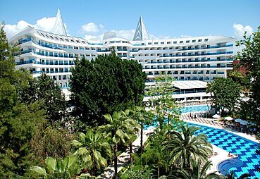 Delphin Botanik Platinum