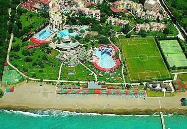 Limak Arcadia Golf Resort Hotel