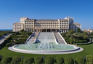 Titanic Mardan Palace