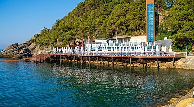 A Good Life Utopia Family Resort Havuz / Deniz