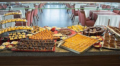 Acem Hotel Yeme / İçme