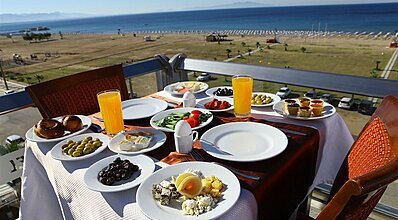 Acem Hotel Yeme / İçme