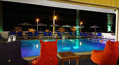 Acem Hotel Havuz / Deniz