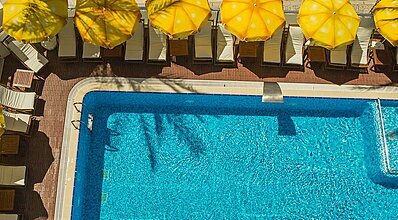 Acem Hotel Havuz / Deniz