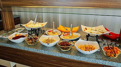 Acem Hotel Yeme / İçme