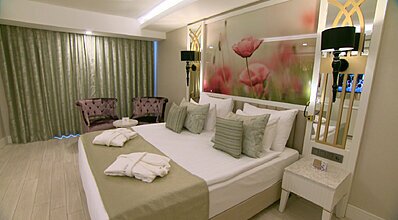 Adalya Elite Lara Oda