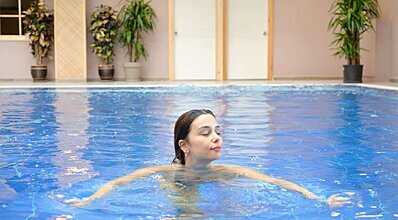 Adempira Termal & Spa Hotel Havuz / Deniz