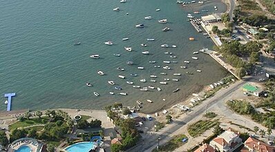 Akay Garden Family Club Havuz / Deniz