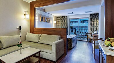 Alba Queen Hotel Oda