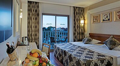 Alba Queen Hotel Oda