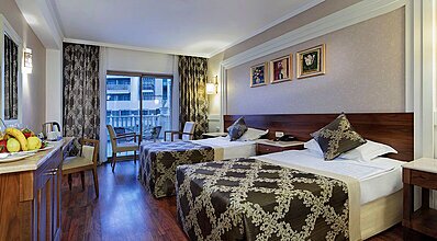 Alba Queen Hotel Oda