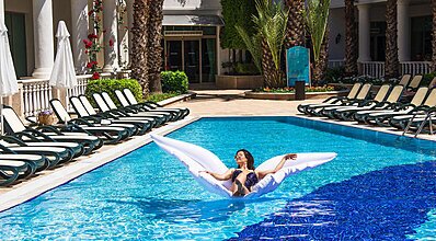 Alba Queen Hotel Havuz / Deniz