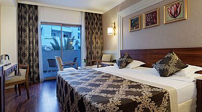 Alba Queen Hotel Oda