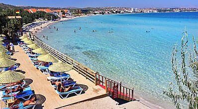 Altin Yunus Apart Hotel Havuz / Deniz