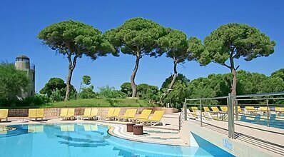 Altis Resort Hotel & Spa Havuz / Deniz