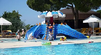 Altis Resort Hotel & Spa Havuz / Deniz