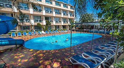 Aperion Beach Hotel Havuz / Deniz