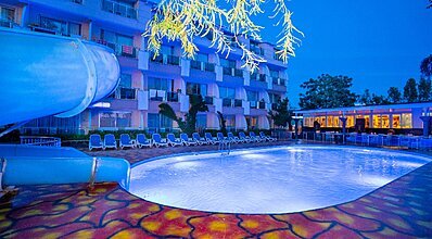 Aperion Beach Hotel Havuz / Deniz