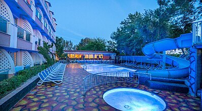 Aperion Beach Hotel Havuz / Deniz