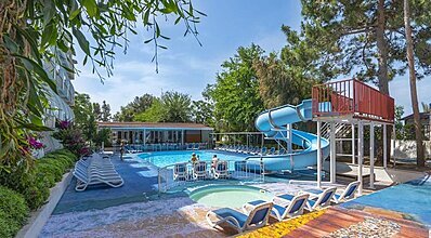 Aperion Beach Hotel Havuz / Deniz