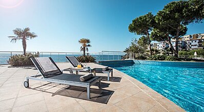 Aria Claros Beach & Spa Resort Havuz / Deniz