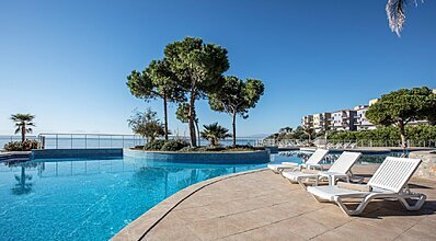 Aria Claros Beach & Spa Resort Havuz / Deniz