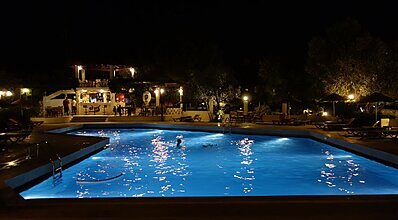 Arinnanda Otel Havuz / Deniz