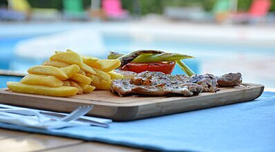 Arinnanda Otel Yeme / İçme