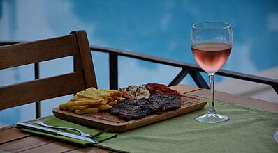 Arinnanda Otel Yeme / İçme