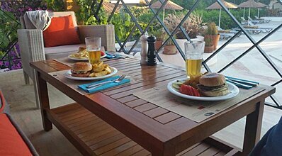 Arinnanda Otel Yeme / İçme