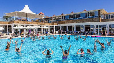 Armonia Holiday Village Spa Havuz / Deniz