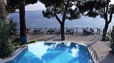 Arora Hotel Havuz / Deniz