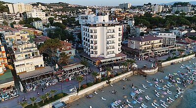 Asena Hotel Havuz / Deniz