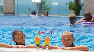 Asia Beach Resort & Spa Havuz / Deniz