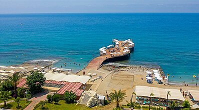 Asia Beach Resort & Spa Havuz / Deniz