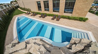 Aska Lara Resort & Spa Havuz / Deniz