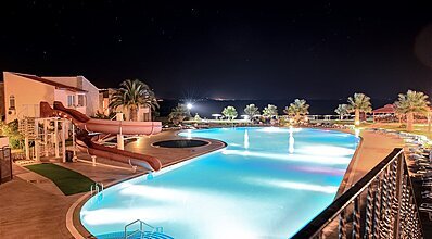 Assos Dove Hotel Resort Spa Havuz / Deniz