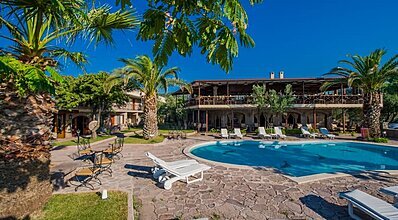 Assos Eden Beach Hotel Havuz / Deniz