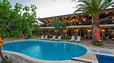 Assos Eden Beach Hotel Havuz / Deniz