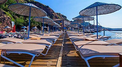 Assos Nazlıhan Spa Hotel Havuz / Deniz