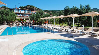 Assos Park Hotel Havuz / Deniz