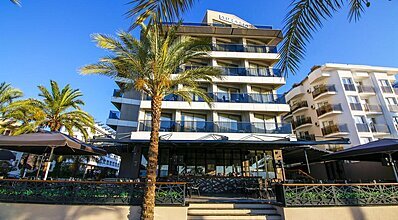 Aurasia Sea Side Hotel Genel Görünüm