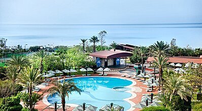 Belconti Resort Hotel Havuz / Deniz
