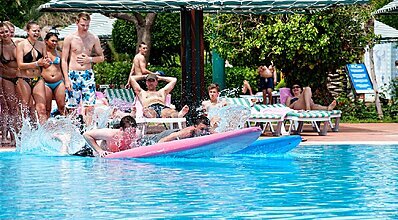 Belconti Resort Hotel Havuz / Deniz