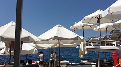 Bossa Nova Apart Havuz / Deniz