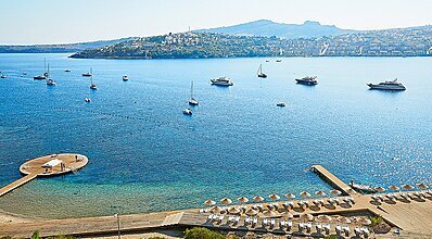 Cape Bodrum Beach Resort Havuz / Deniz