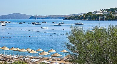 Cape Bodrum Beach Resort Havuz / Deniz