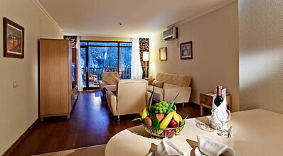 Champion Holiday Village Oda